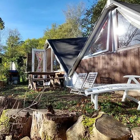 Petit Dans La Foret Σαλέ