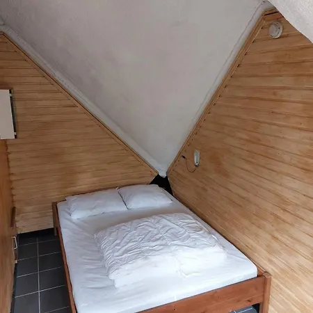 Petit Dans La Foret Σαλέ